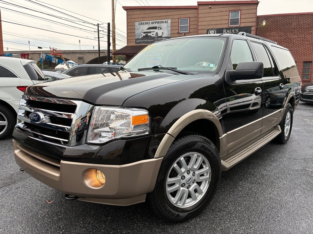 photo of 2013 FORD EXPEDITION EL XLT