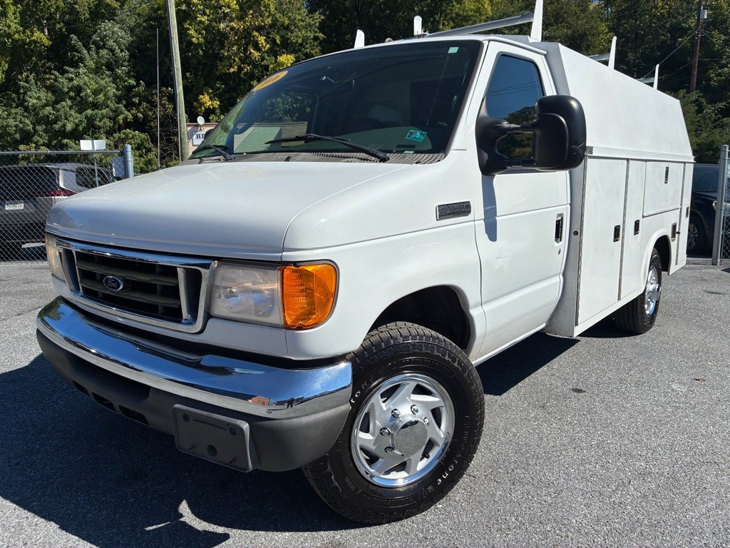 photo of 2006 FORD ECONOLINE E350 SUPER DUTY CUTAWAY VAN