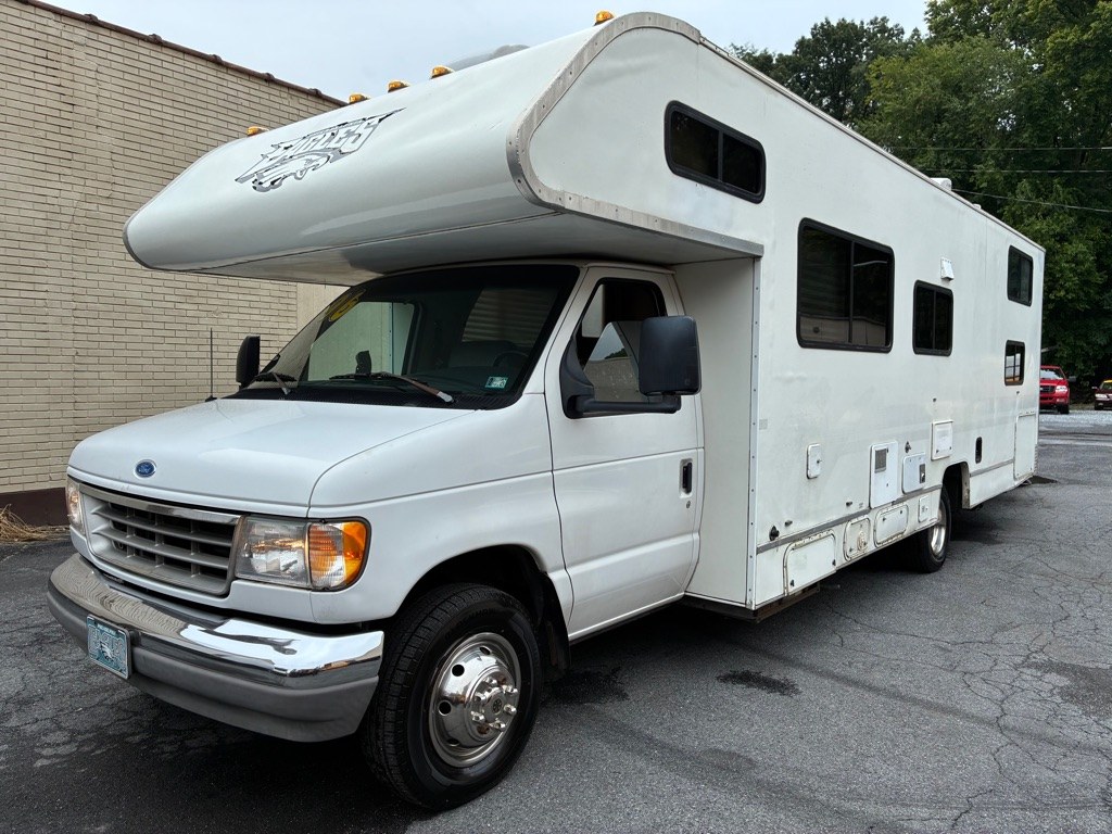 photo of 1996 FORD ECONOLINE E350 CUTAWAY VAN
