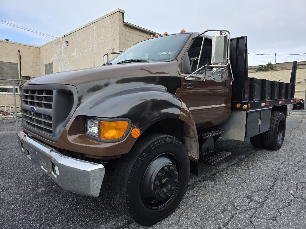photo of 2003 FORD Super Duty F750 Super Duty F750