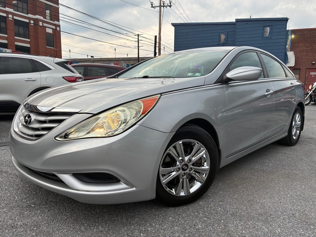 photo of 2012 HYUNDAI SONATA GLS